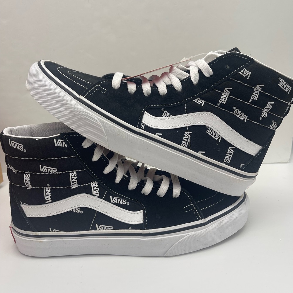 Vans WMNS Sk8-Hi
(Vans) Black/True White Sneakers
VN0A32QGQW7 - Picture 1 of 16